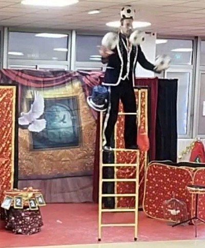 Polino Jongleur